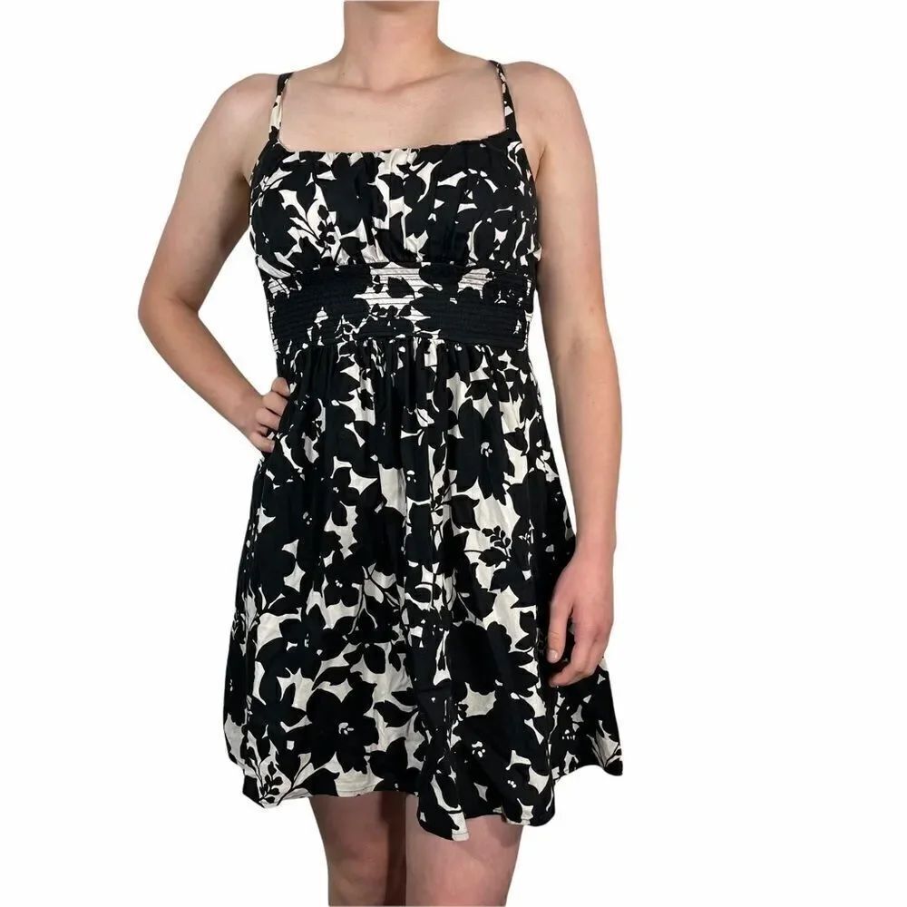 B. Smart Black and White Floral Fit & Flare Dress